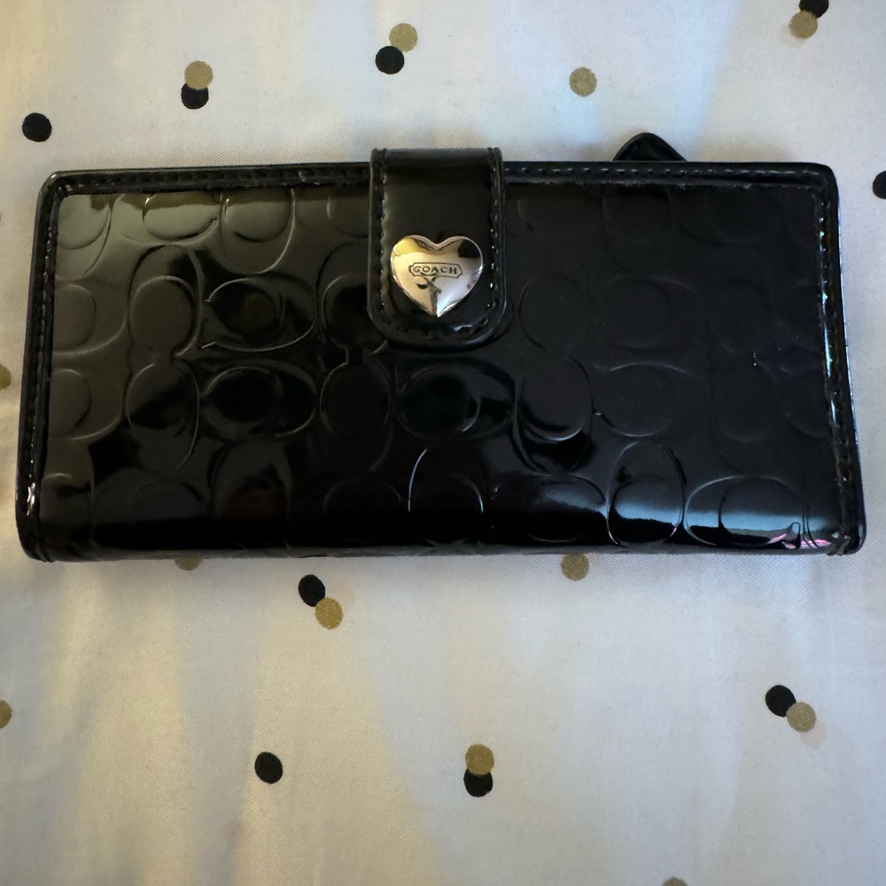 Coach Pantent leather wallet
